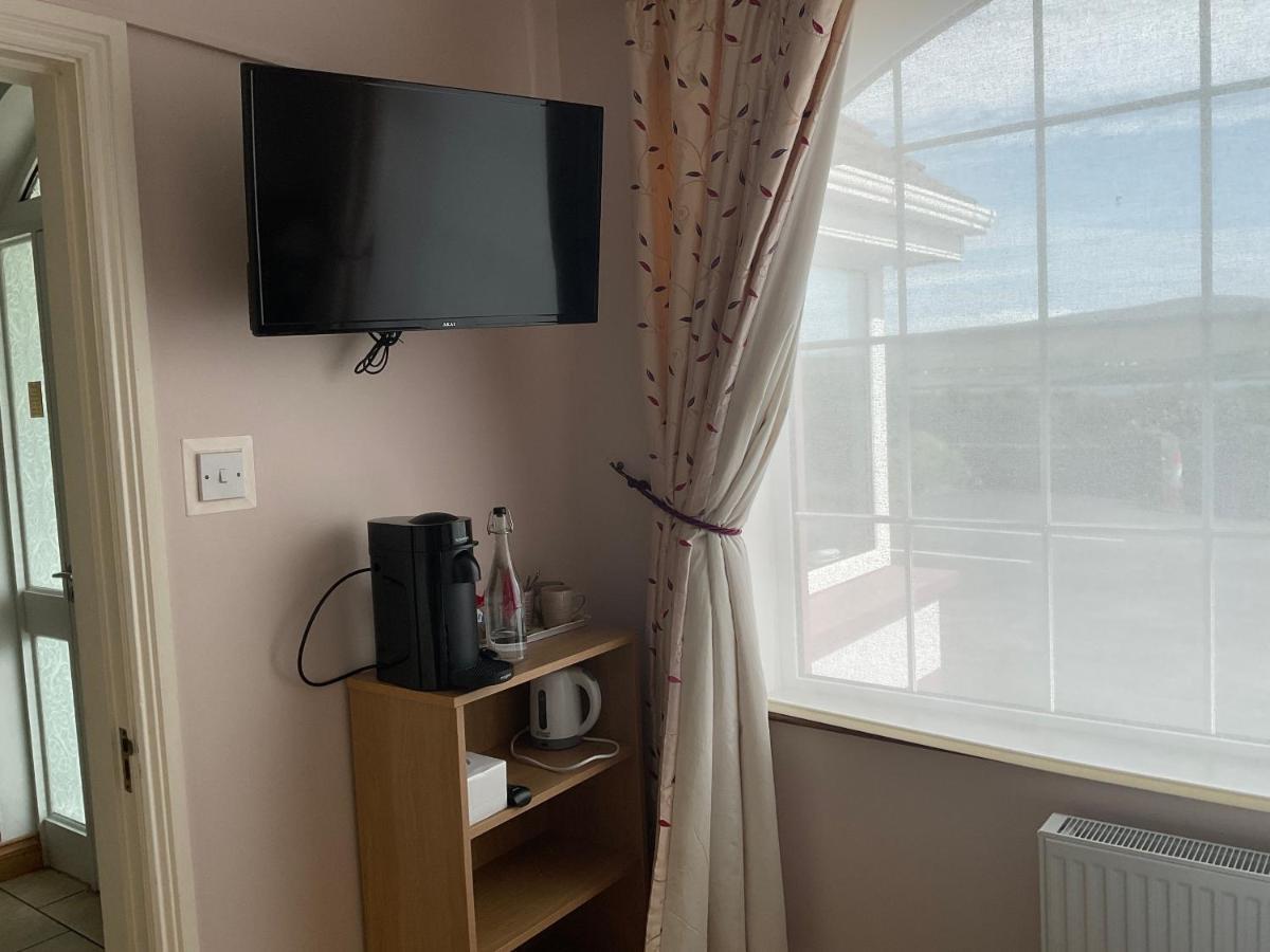 Brownes Bed & Breakfast Emlagh East Dış mekan fotoğraf