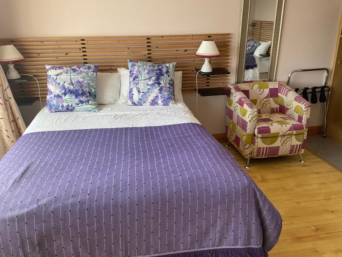Brownes Bed & Breakfast Emlagh East Dış mekan fotoğraf
